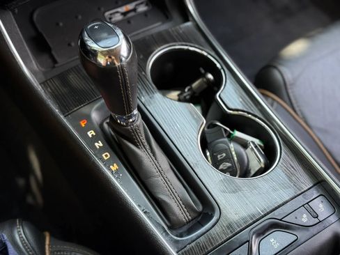 Used 2018 Chevrolet Impala Premier FWD image 25