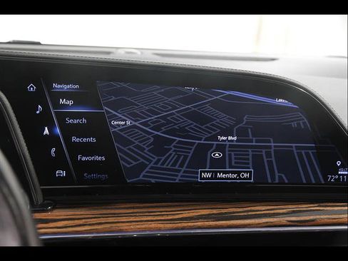 Certified 2024 Cadillac Escalade ESV Premium Luxury w/ LPO, Floor Liner Package AWD/4WD image 13