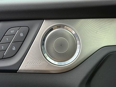 Used 2025 Buick Enclave Avenir w/ LPO, Floor Liner Package image 34