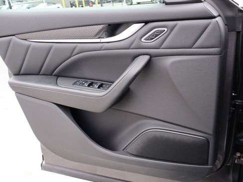 Used 2022 Maserati Levante Modena AWD/4WD image 34