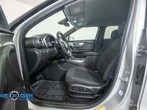 Used 2019 Chevrolet Blazer LT AWD/4WD image 11