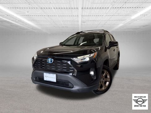 Used 2023 Toyota RAV4 AWD Hybrid image 1