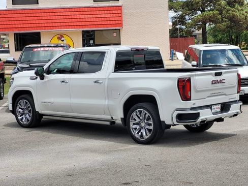 Used 2022 GMC Sierra 1500 Denali w/ Denali Reserve Package AWD/4WD image 7