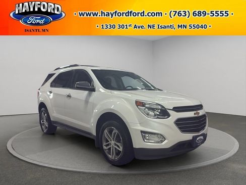 Used 2017 Chevrolet Equinox Premier w/ Enhanced Convenience Package AWD/4WD image 7