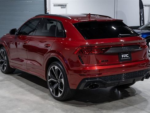 Used 2024 Audi RS Q8 AWD/4WD image 4