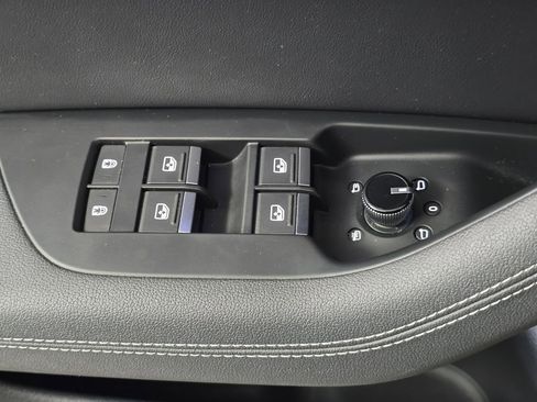 Used 2023 Audi A6 Premium Plus w/ Premium Plus Package image 13