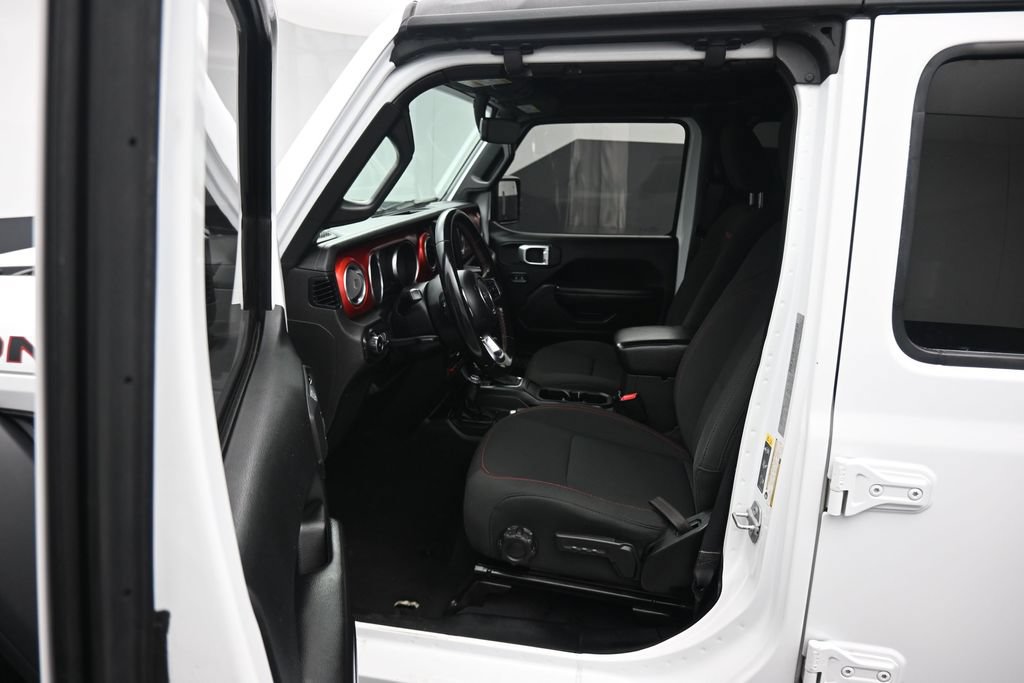 Used 2020 Jeep Wrangler Unlimited Rubicon AWD/4WD image 11
