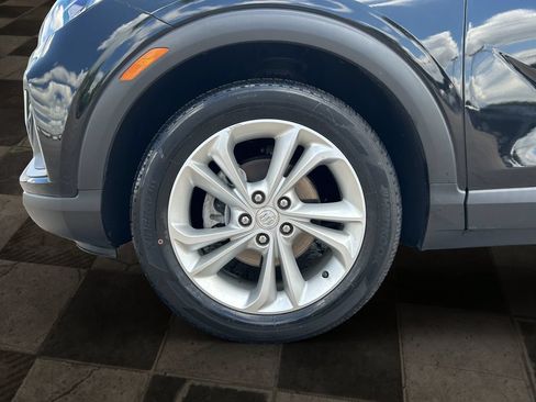Certified 2021 Buick Encore GX Preferred w/ Cold Weather Comfort Package FWD image 9