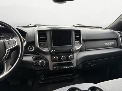Used 2024 RAM 2500 Big Horn AWD/4WD image 11