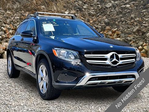 Used 2017 Mercedes-Benz GLC 300 4MATIC image 10