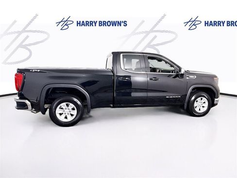 Used 2025 GMC Sierra 1500 SLE image 31