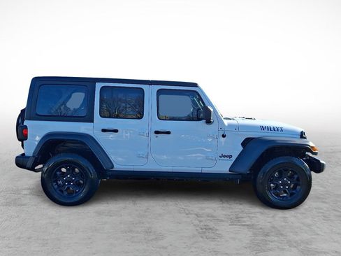 Used 2023 Jeep Wrangler Unlimited image 6