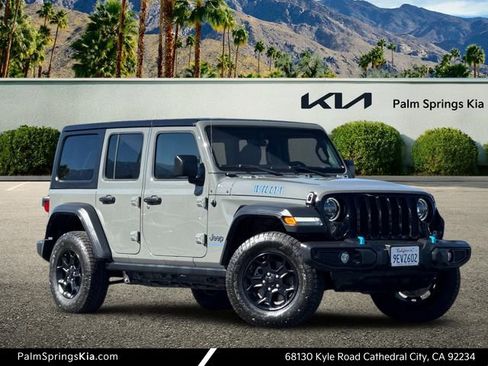 Used 2023 Jeep Wrangler Unlimited image 1