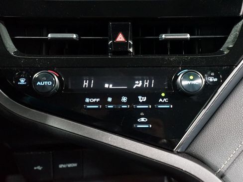 Certified 2024 Toyota Camry SE FWD image 20