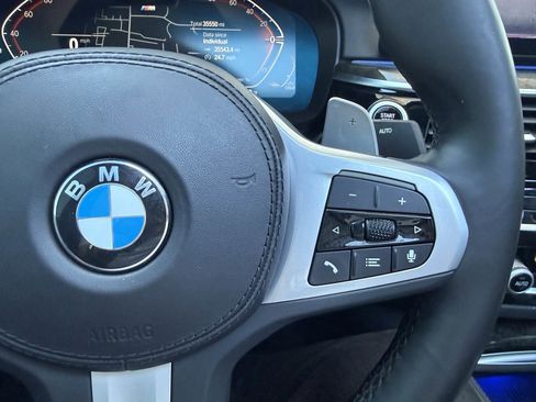 Used 2022 BMW 540i 540i w/ M Sport Package image 18