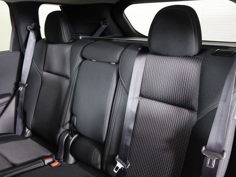 New 2026 Mitsubishi Outlander ES image 31