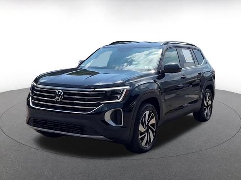 Used 2026 Volkswagen Atlas SE FWD image 5