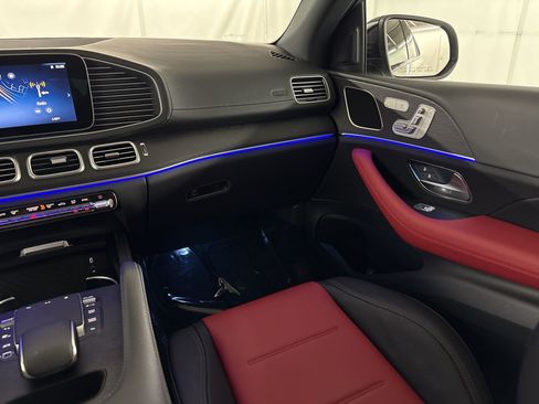 Certified 2025 Mercedes-Benz GLE 450 4MATIC Coupe image 30