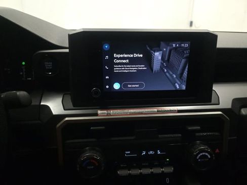 Used 2025 Toyota Tacoma SR5 image 11