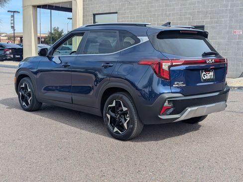 Certified 2025 Kia Seltos EX w/ EX Sunroof Package image 4