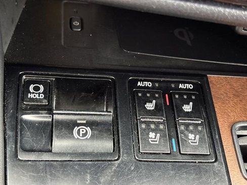 Used 2022 Lexus RX 350L Premium w/ Premium Package AWD/4WD image 41