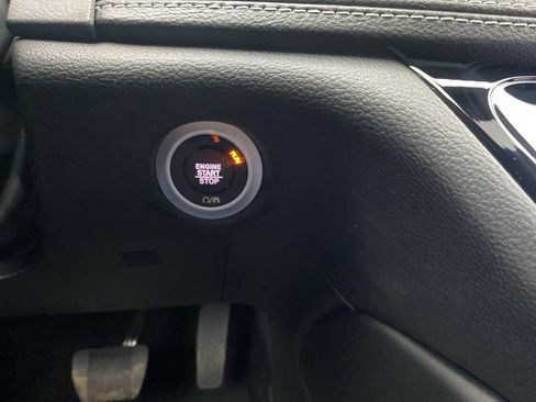 New 2026 Chrysler Pacifica Limited w/ S Appearance Package image 28