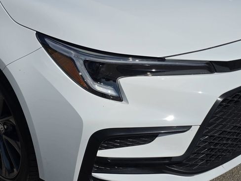 Used 2026 Toyota Corolla SE FWD image 27