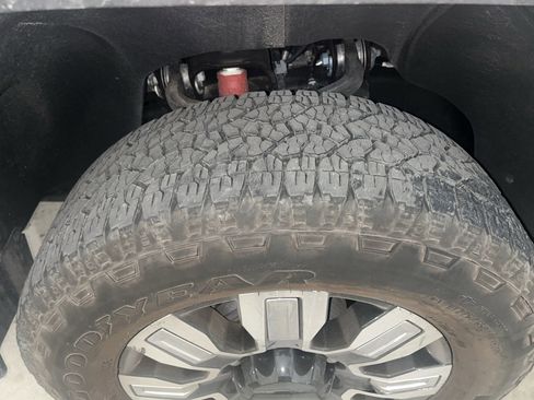 Used 2025 GMC Sierra 3500 Denali image 7