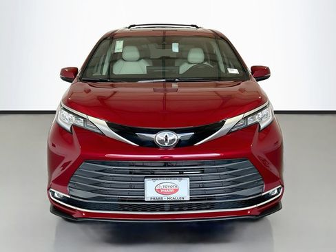 New 2026 Toyota Sienna Limited AWD/4WD image 2