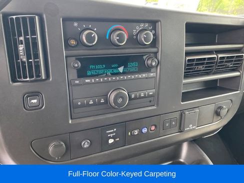 Used 2025 GMC Savana 3500 LT w/ LT Preferred Equipment Group RWD image 11