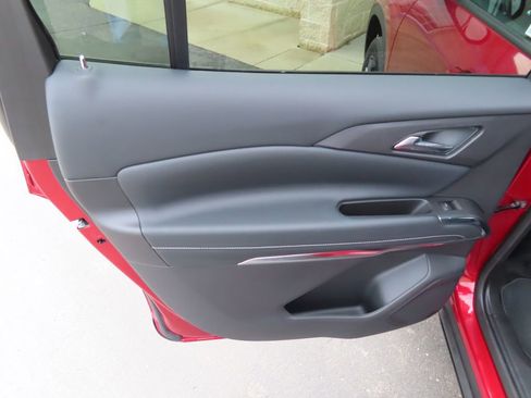 Certified 2025 Chevrolet Traverse LT w/ Midnight/Sport Edition image 29