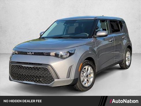 Used 2025 Kia Soul S FWD image 1