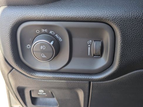 Used 2023 RAM 1500 Big Horn w/ Trailer Tow Group image 32