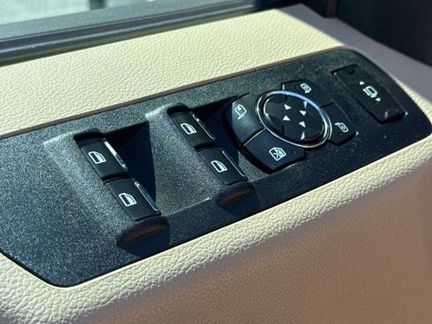 Used 2020 Ford F350 Lariat w/ Lariat Ultimate Package image 20