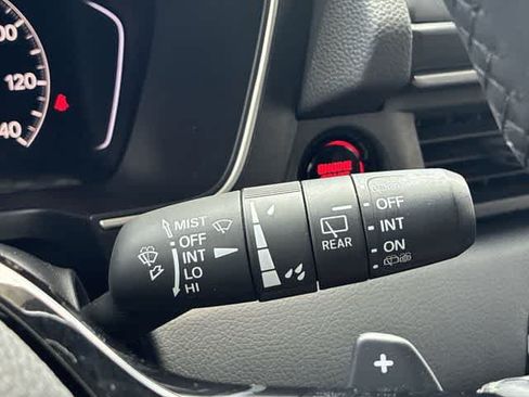 Used 2025 Honda Pilot EX-L image 26