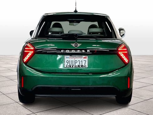 Certified 2025 MINI Cooper S image 7