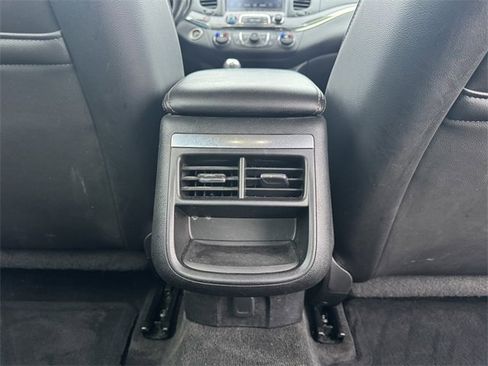 Used 2016 Chevrolet Impala LTZ image 13