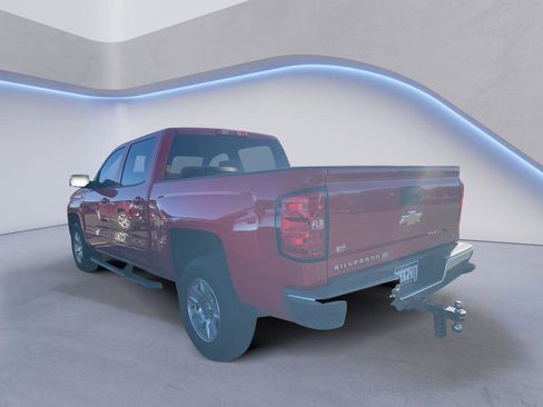 Used 2018 Chevrolet Silverado 1500 LT w/ LT Eassist Package image 5