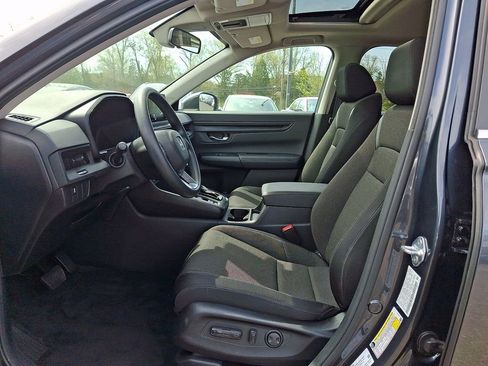 Used 2024 Honda CR-V EX image 13