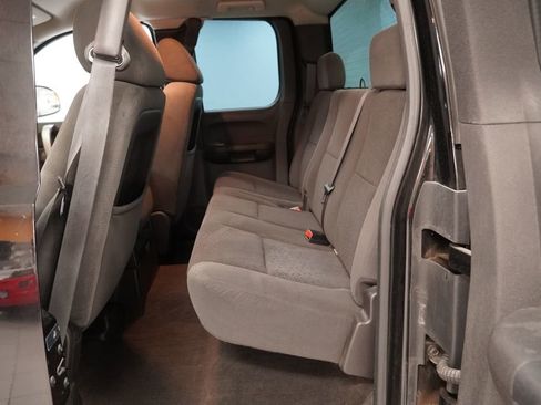 Used 2007 Chevrolet Silverado 1500 LT w/ Towing Package RWD image 24