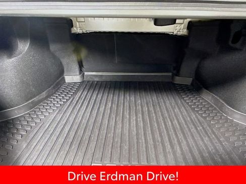 Certified 2020 Toyota Camry LE FWD image 34