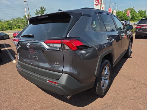 Certified 2025 Toyota RAV4 LE AWD/4WD image 3