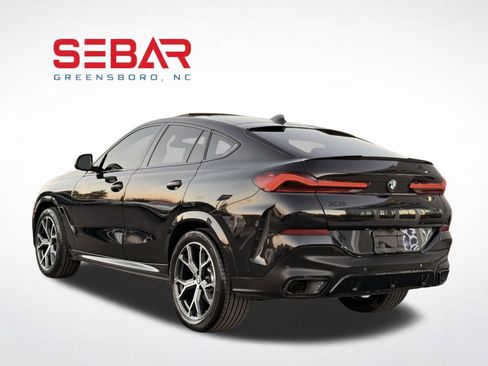 Used 2022 BMW X6 xDrive40i w/ M Sport Package AWD/4WD image 13