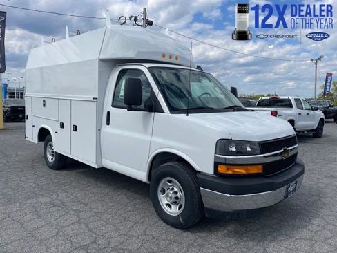 New 2025 Chevrolet Express 3500 w/ Power Convenience Package RWD image 1