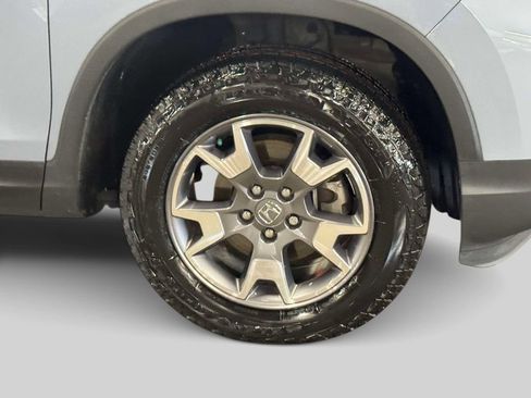 Certified 2023 Honda Passport TrailSport image 6