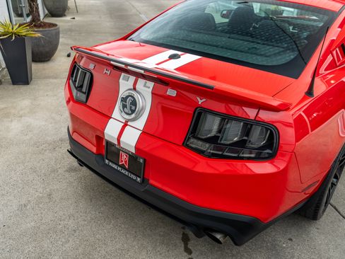 Used 2012 Ford Mustang Shelby GT500 w/ SVT Performance Pkg image 7