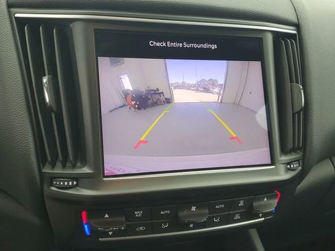 Used 2022 Maserati Levante GT image 29