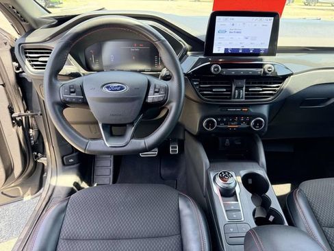 Used 2024 Ford Escape ST-Line FWD image 17