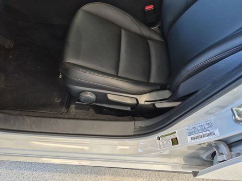 Used 2025 MAZDA MAZDA3 s Sport FWD image 15