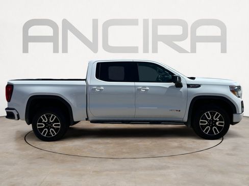 Used 2022 GMC Sierra 1500 AT4 w/ AT4 Preferred Package AWD/4WD image 11